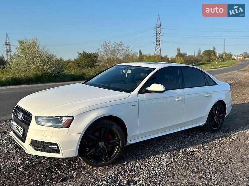Седан Audi A4 2015 в Одессе