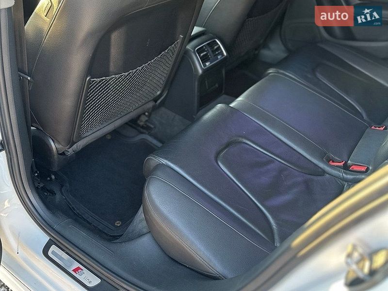 Седан Audi A4 2015 в Одессе