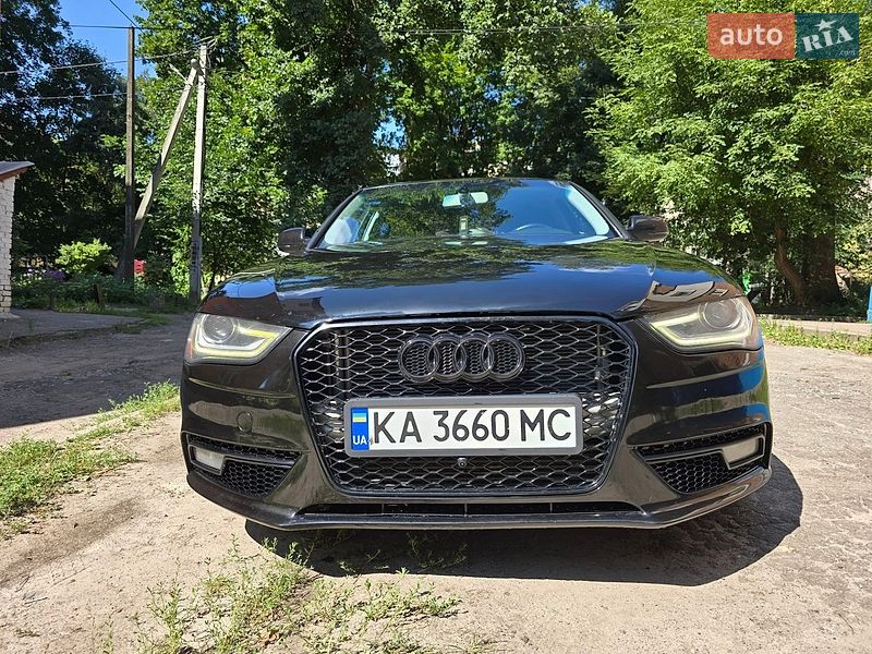 Седан Audi A4 2015 в Сумах