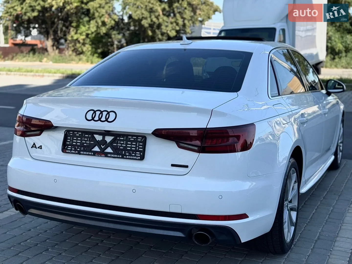 2018 Audi A4 - мініатюра 16
