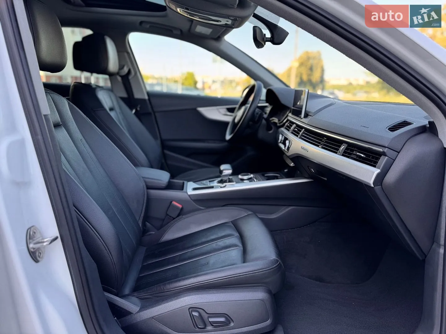2018 Audi A4 - мініатюра 46