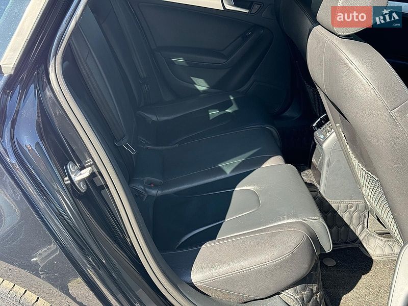 Седан Audi A4 2015 в Вінниці
