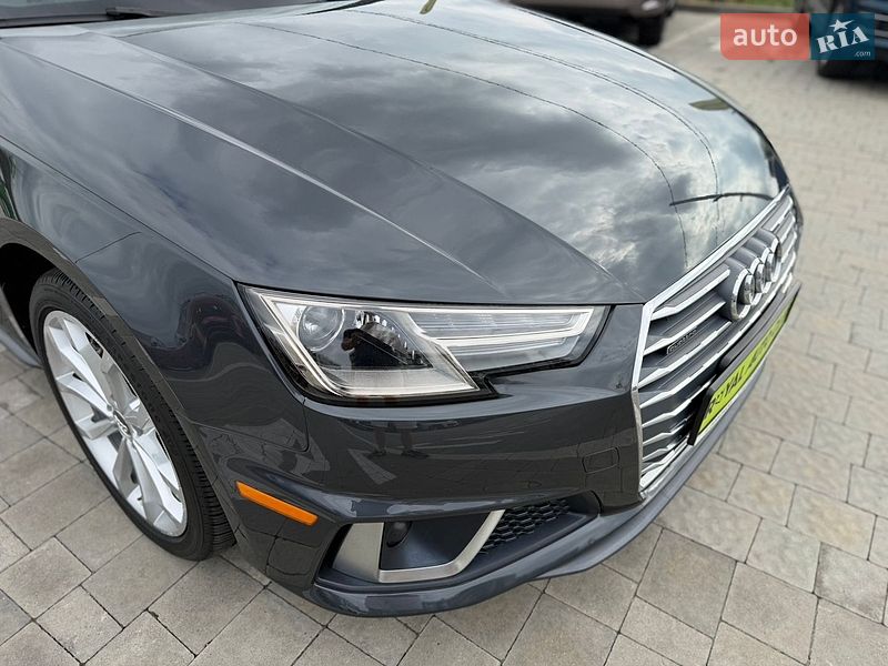 Седан Audi A4 2018 в Львове