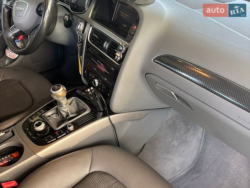 Седан Audi A4 2013 в Николаеве