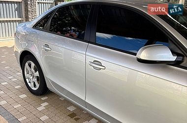 Седан Audi A4 2013 в Николаеве