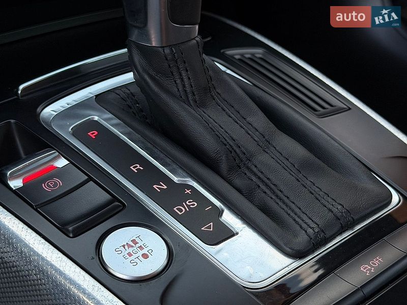 Седан Audi A4 2012 в Тернополе