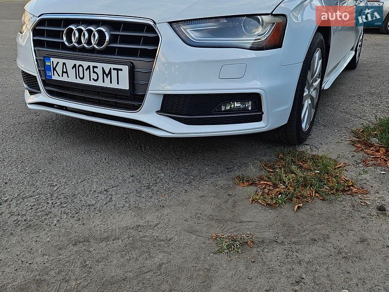 Седан Audi A4 2015 в Києві