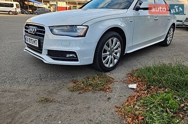 Седан Audi A4 2015 в Киеве