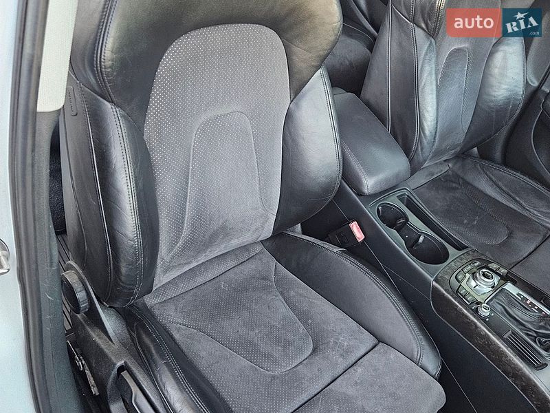 Седан Audi A4 2015 в Киеве
