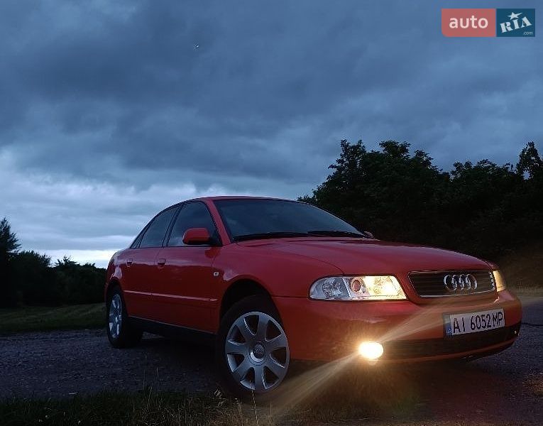 Седан Audi A4 1999 в Згурівці