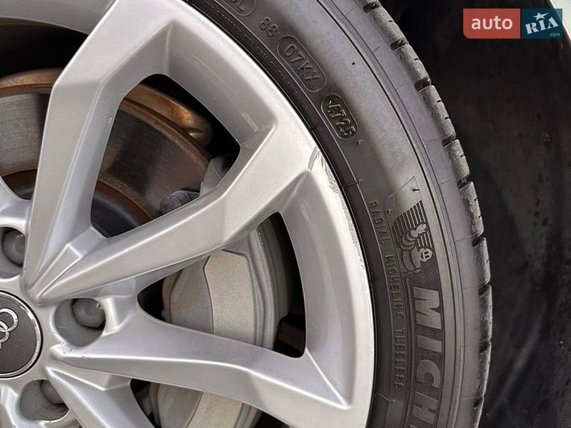 Седан Audi A4 2019 в Львове фото 14 Седан Audi A4 2019 в Львове