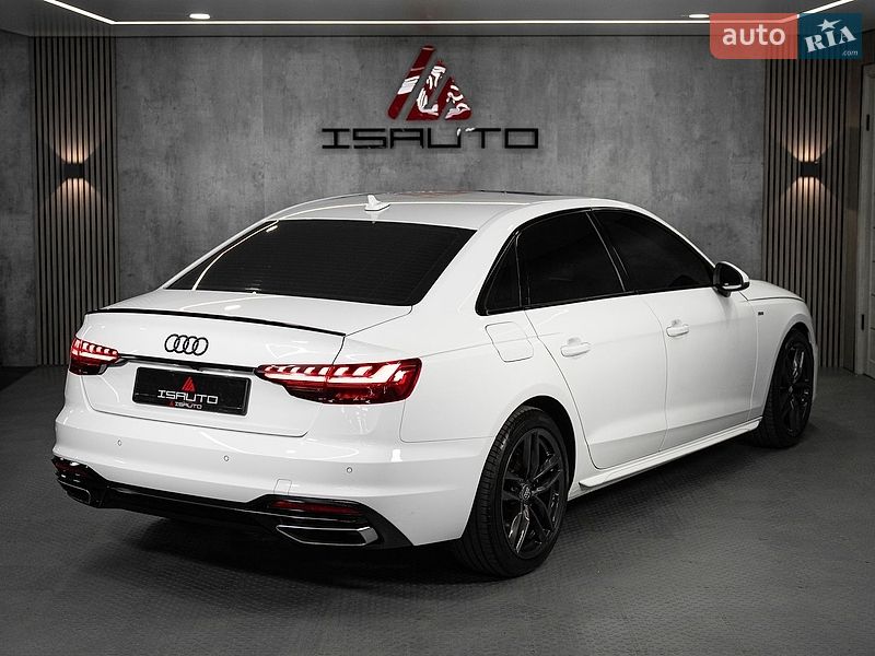 Седан Audi A4 2020 в Одесі