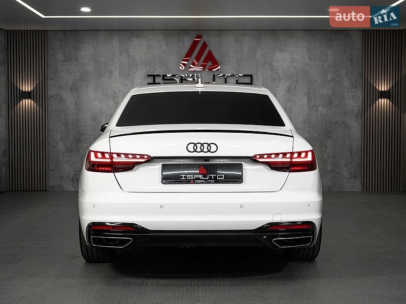 Седан Audi A4 2020 в Одесі