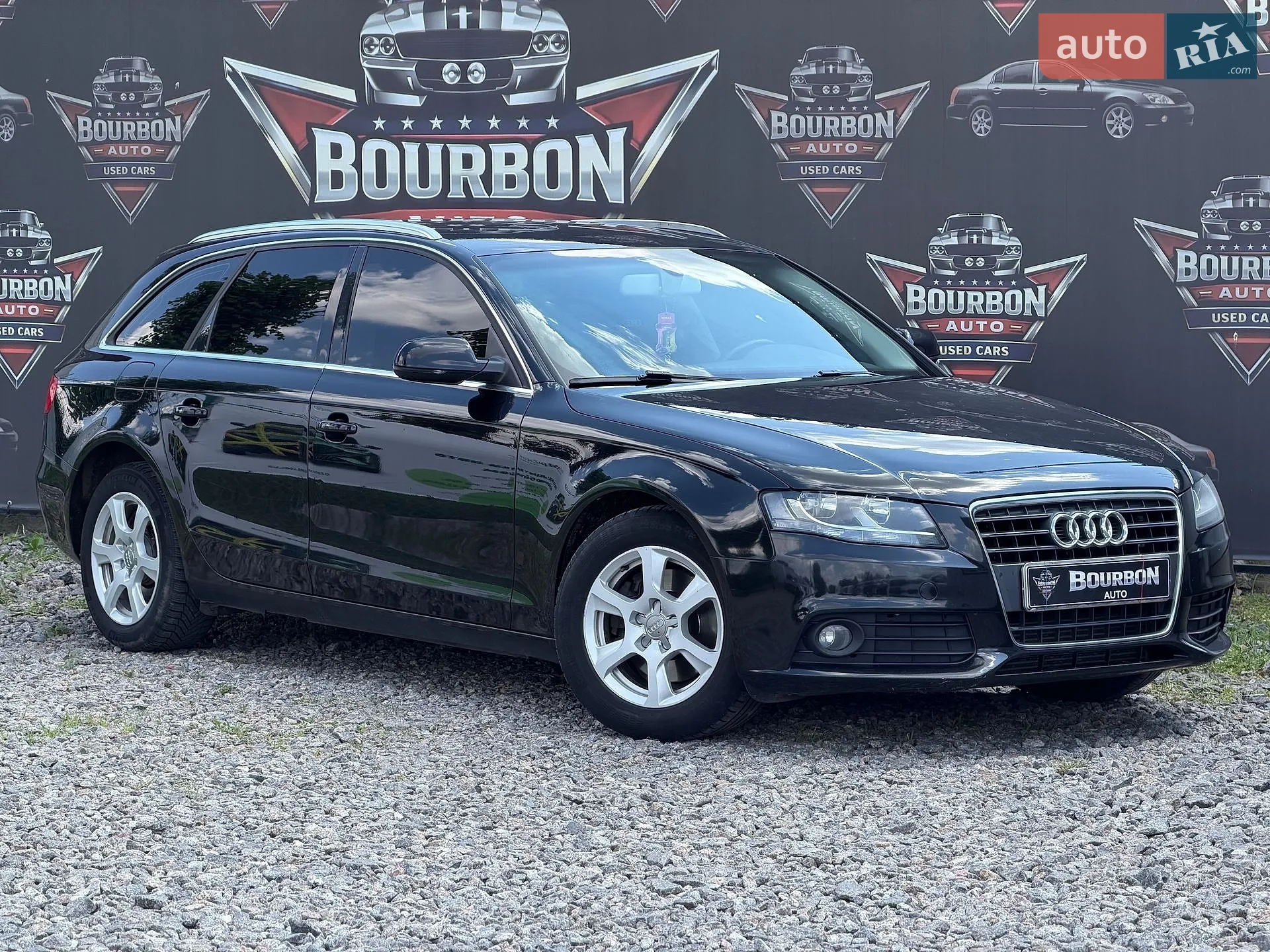 2010 Audi A4 - фото 1