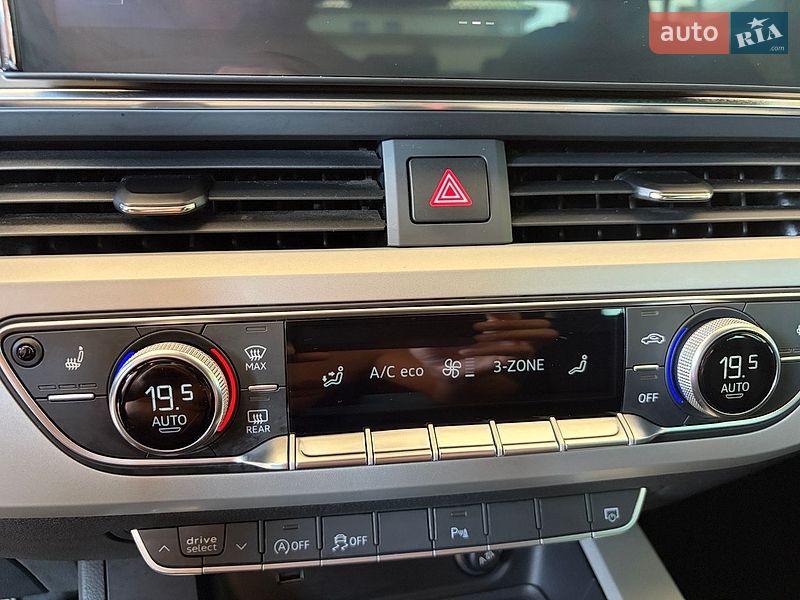 Седан Audi A4 2022 в Борисполі