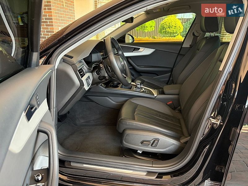 Седан Audi A4 2022 в Борисполі