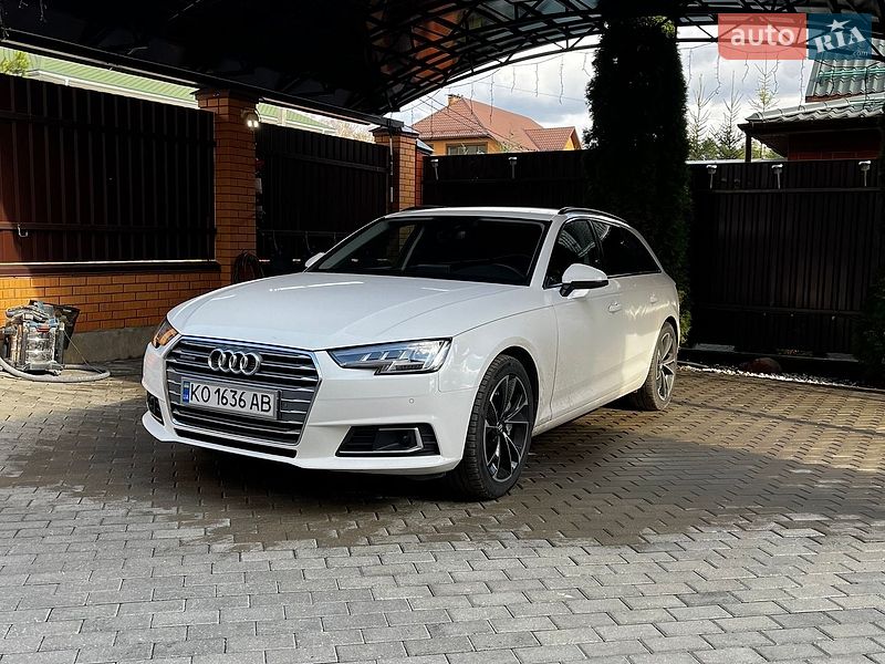 Універсал Audi A4 2018 в Ужгороді