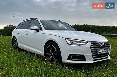 Універсал Audi A4 2018 в Ужгороді