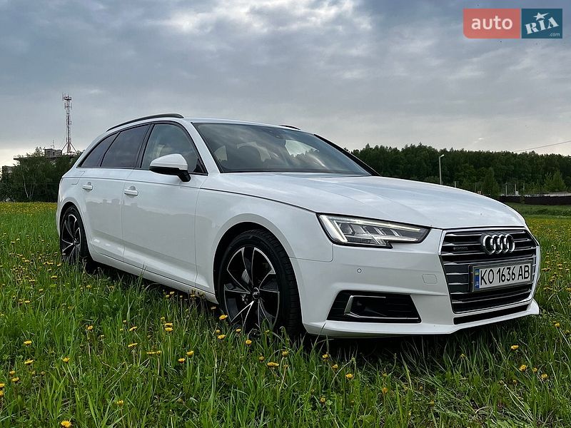 Універсал Audi A4 2018 в Ужгороді