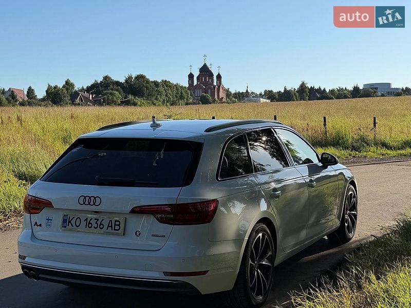 Універсал Audi A4 2018 в Ужгороді