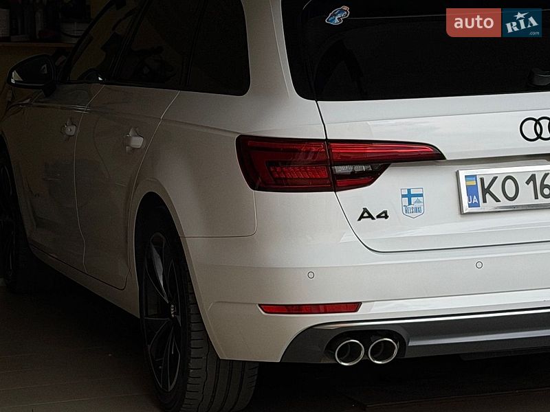 Універсал Audi A4 2018 в Ужгороді