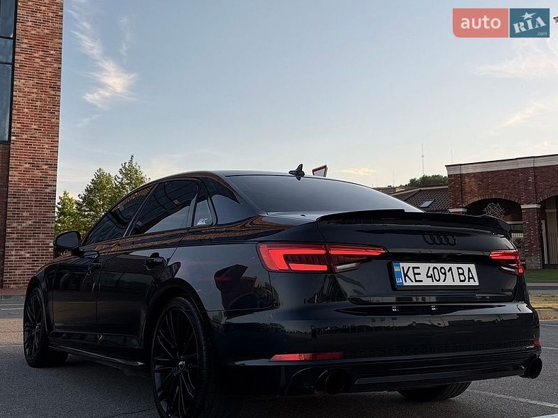 Седан Audi A4 2016 в Києві