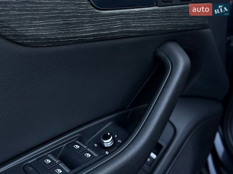 Седан Audi A4 2016 в Києві