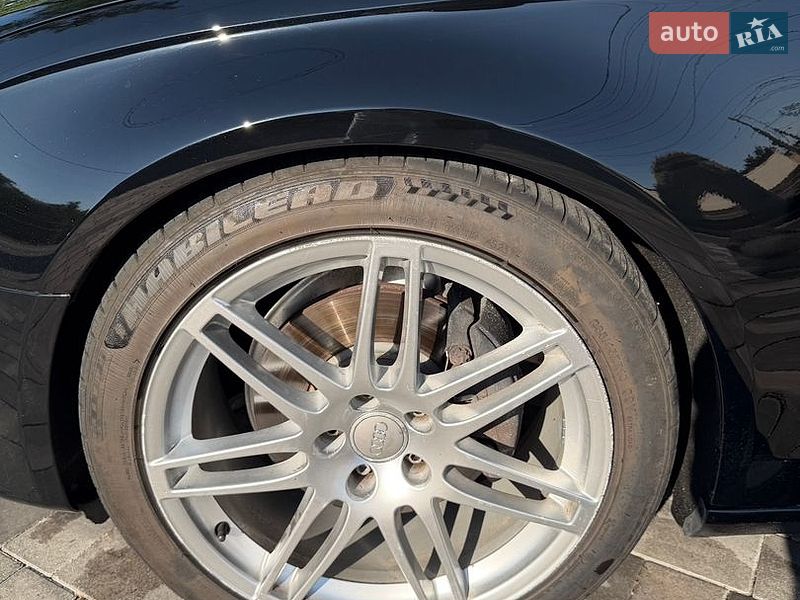 Седан Audi A4 2011 в Запоріжжі