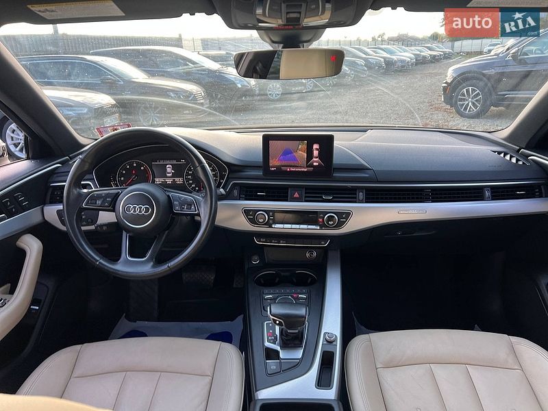 Седан Audi A4 2017 в Стрию