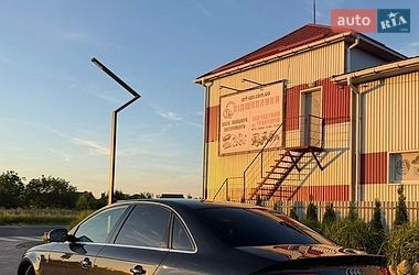Седан Audi A4 2013 в Луцьку