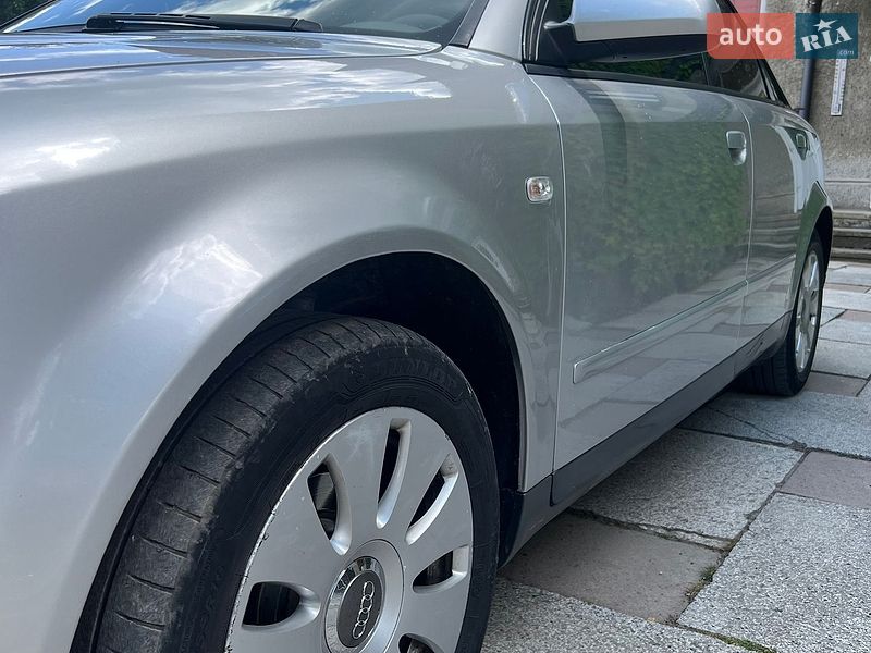 Седан Audi A4 2001 в Яремчі