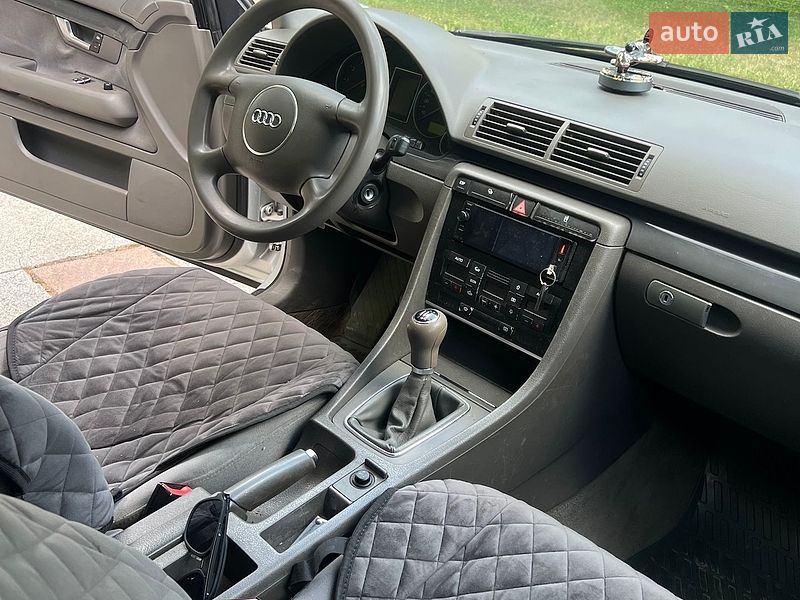 Седан Audi A4 2001 в Яремчі