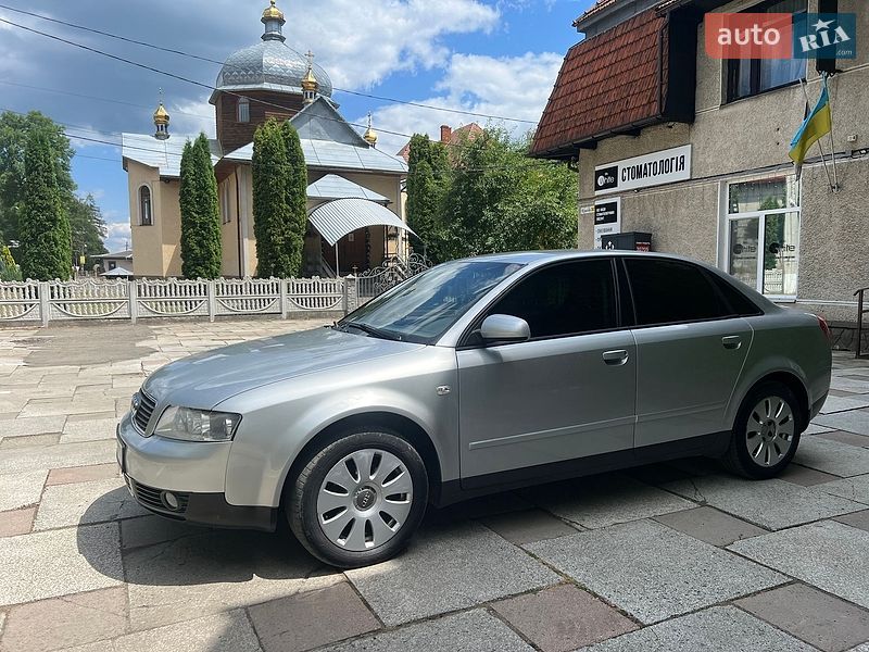 Седан Audi A4 2001 в Яремче