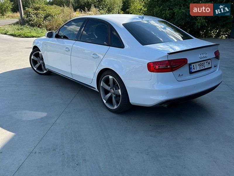 Седан Audi A4 2014 в Барышевке