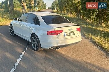 Седан Audi A4 2014 в Барышевке