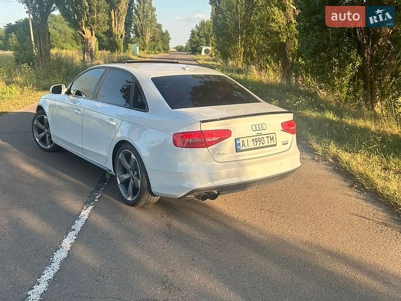 Седан Audi A4 2014 в Барышевке