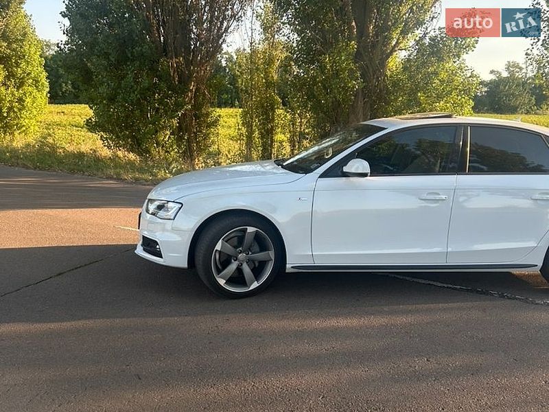 Седан Audi A4 2014 в Баришівка