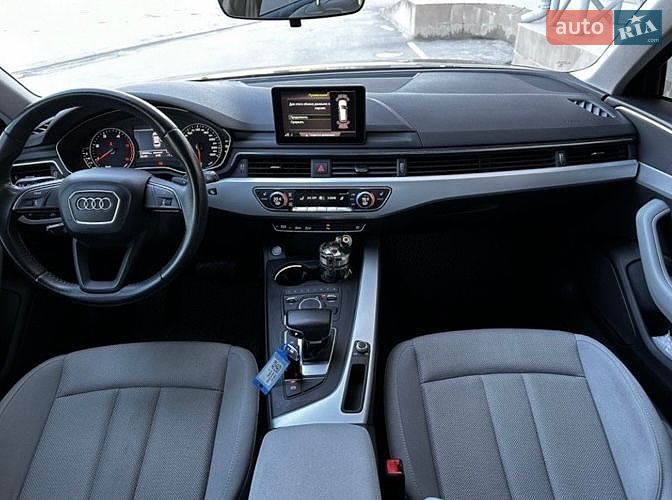 Универсал Audi A4 2017 в Тернополе