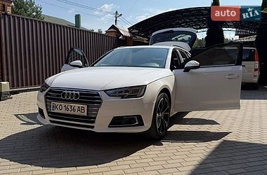 Універсал Audi A4 2018 в Ужгороді