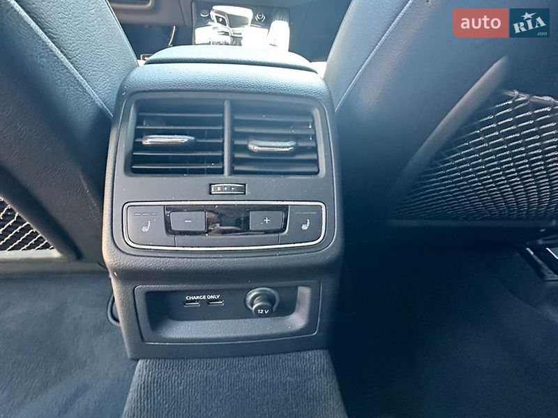 Седан Audi A4 2018 в Черкассах
