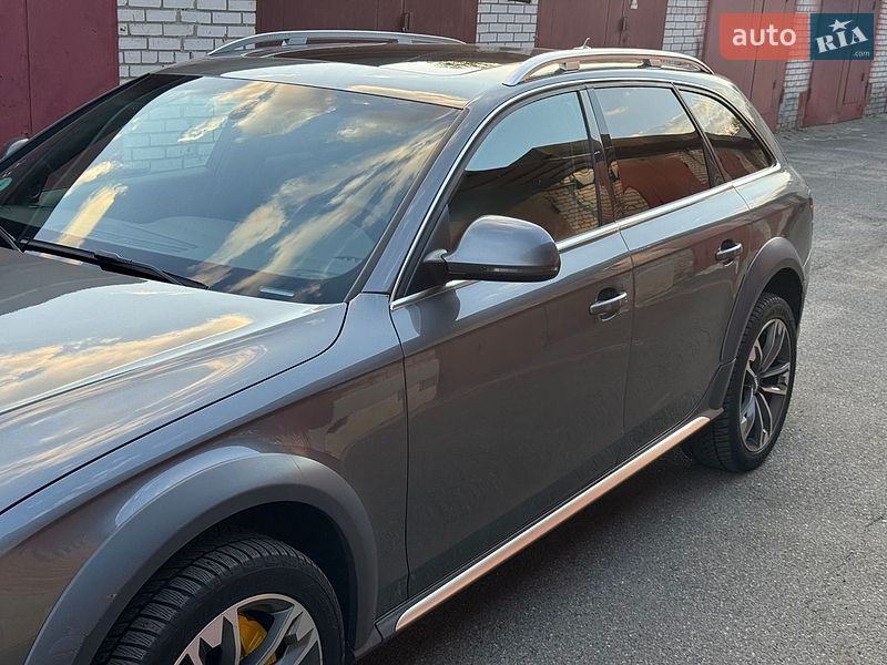 Универсал Audi A4 2013 в Киеве
