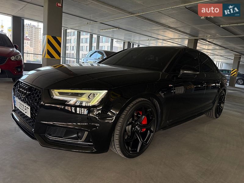 Седан Audi A4 2017 в Києві
