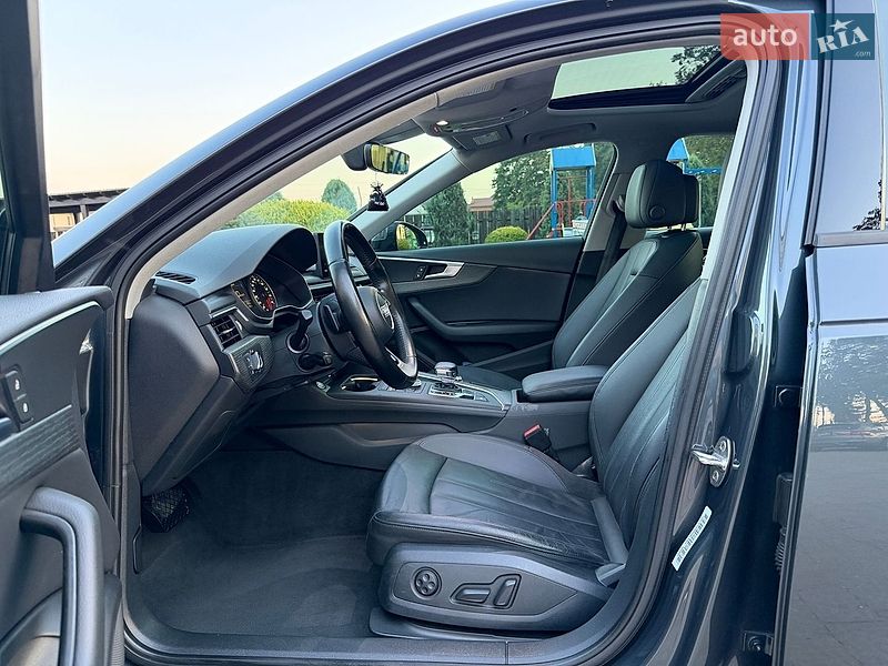 Седан Audi A4 2017 в Стрию