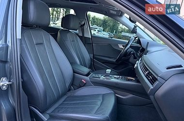 Седан Audi A4 2017 в Стрию