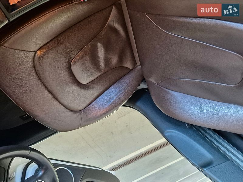 Універсал Audi A4 2012 в Києві