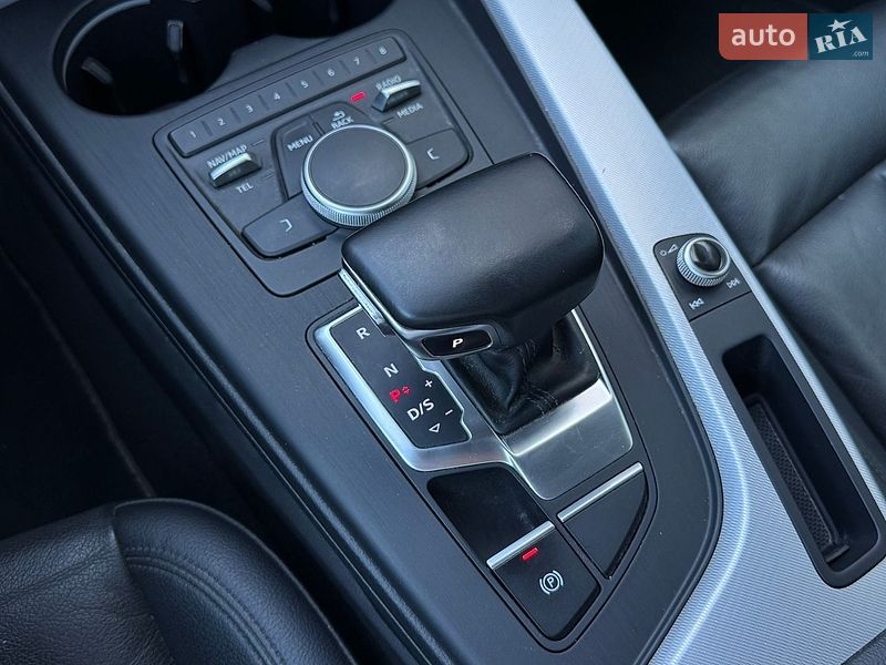Седан Audi A4 2017 в Киеве фото 28 Седан Audi A4 2017 в Киеве