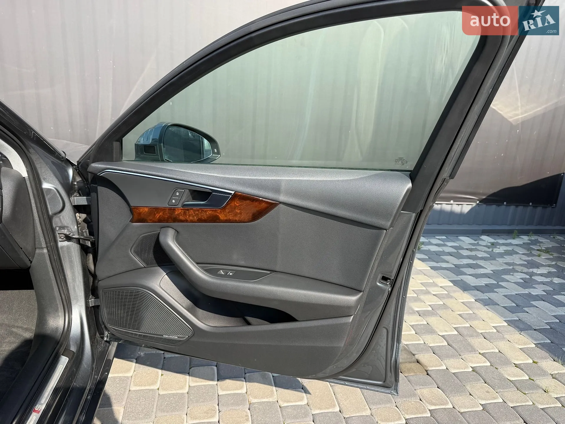 2017 Audi A4 - мініатюра 50