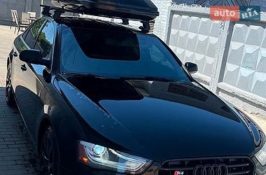 Седан Audi A4 2012 в Горохове