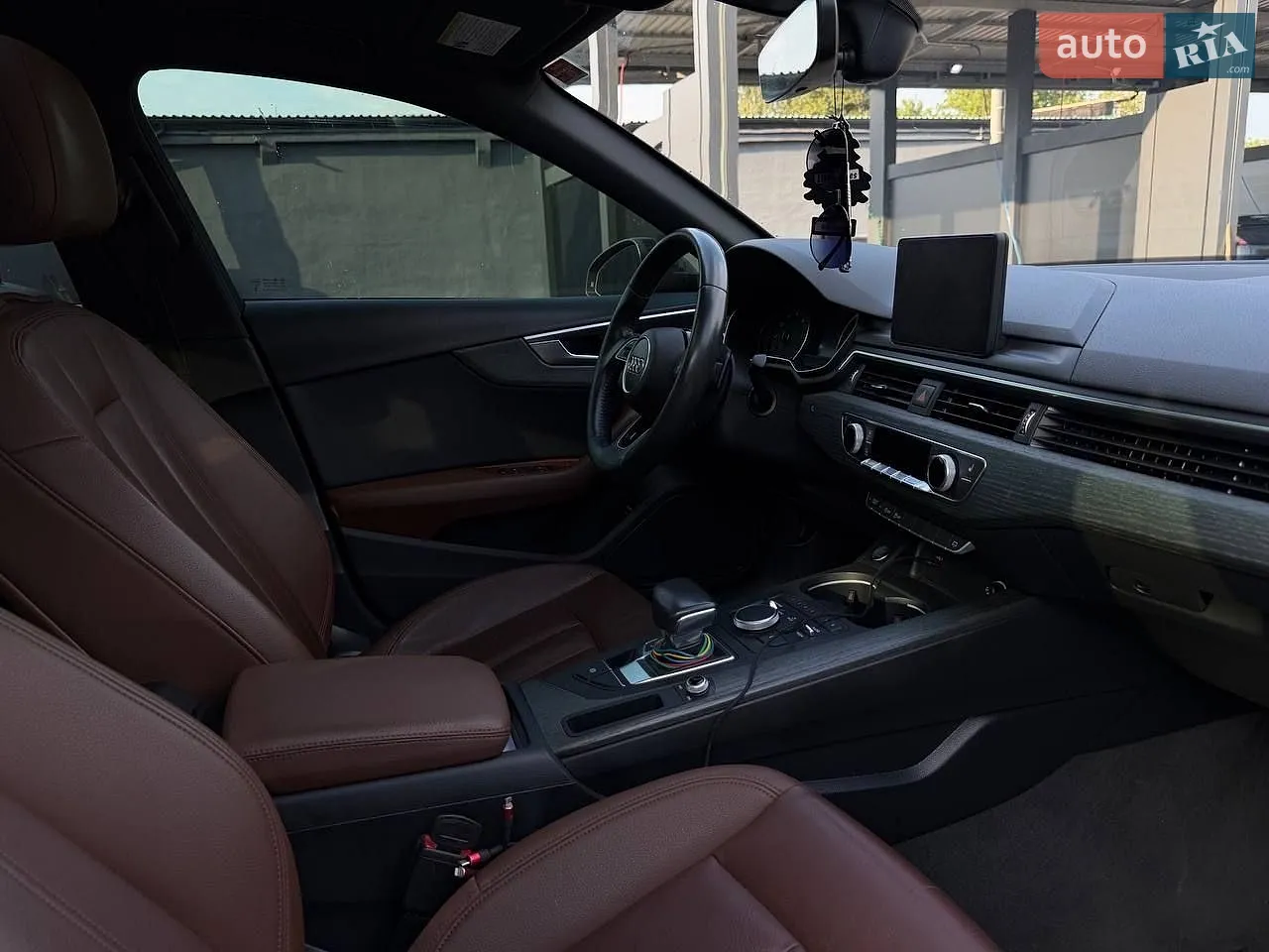 2017 Audi A4 - мініатюра 35