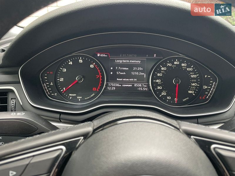 Седан Audi A4 2017 в Києві